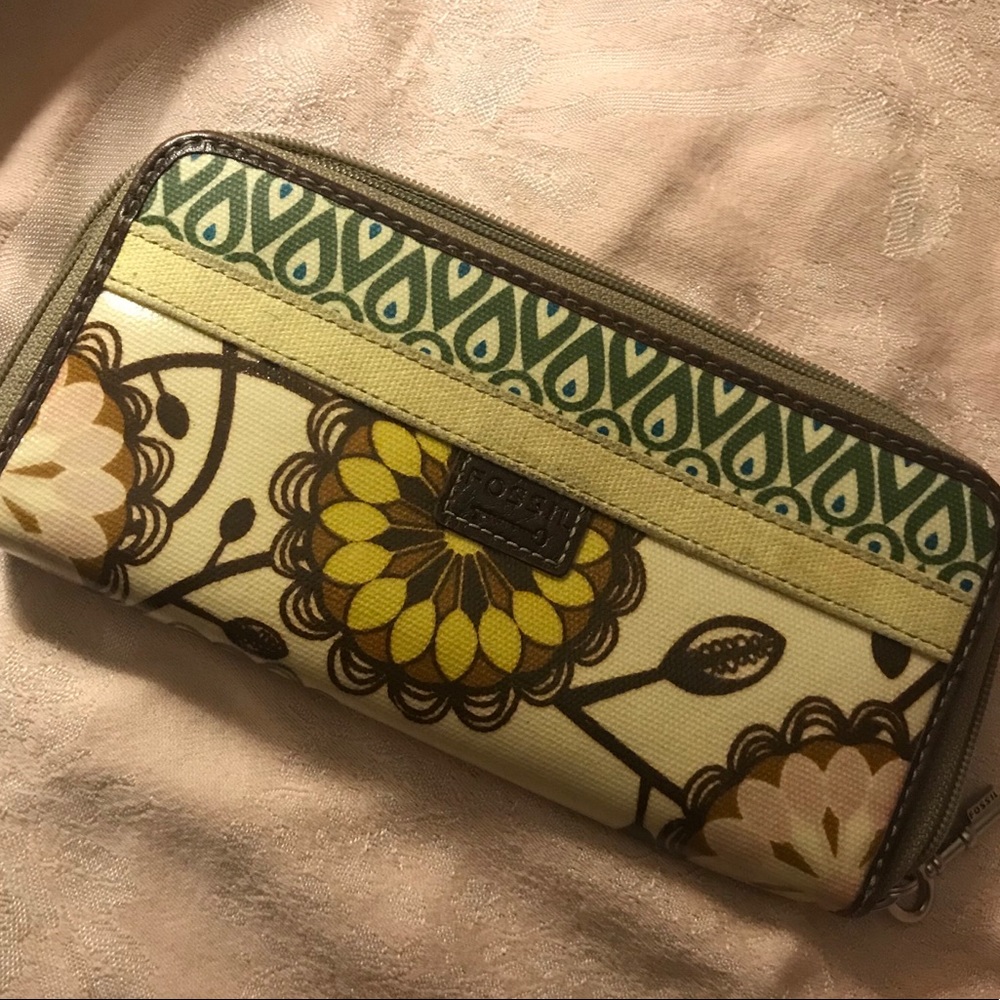 Fossil Wallet